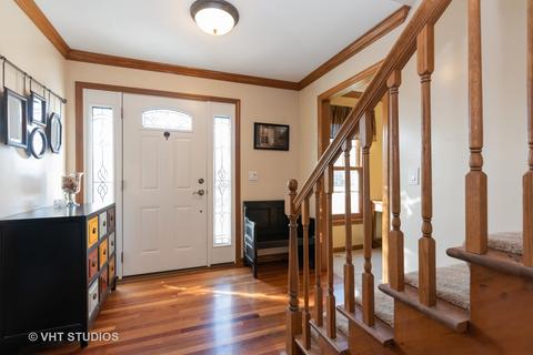 1420 Gaslight Dr, Algonquin, IL 60102 photo 2