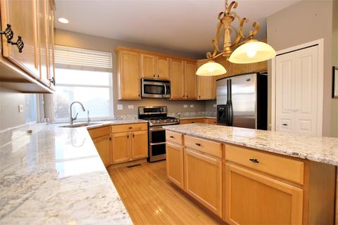 4700 Whitehall Ct, Algonquin, IL 60102 photo 12