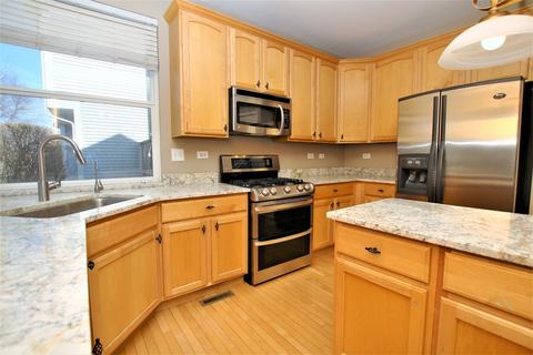 4700 Whitehall Ct, Algonquin, IL 60102 photo 11