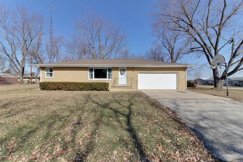 711 E 4th St, El Paso, IL 61738 photo 2
