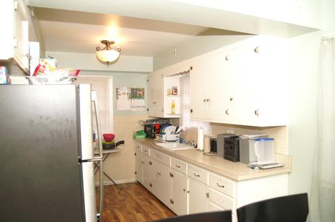 961 Front St, Aurora, IL 60505 photo 4