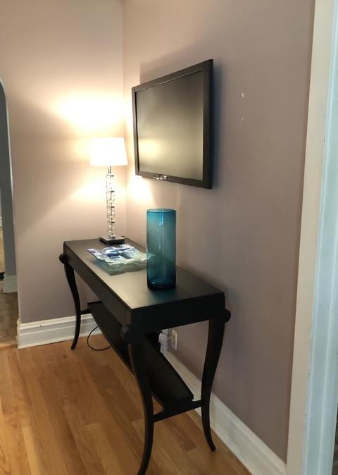 2435 W Berteau Ave, Chicago, IL 60618 photo 4