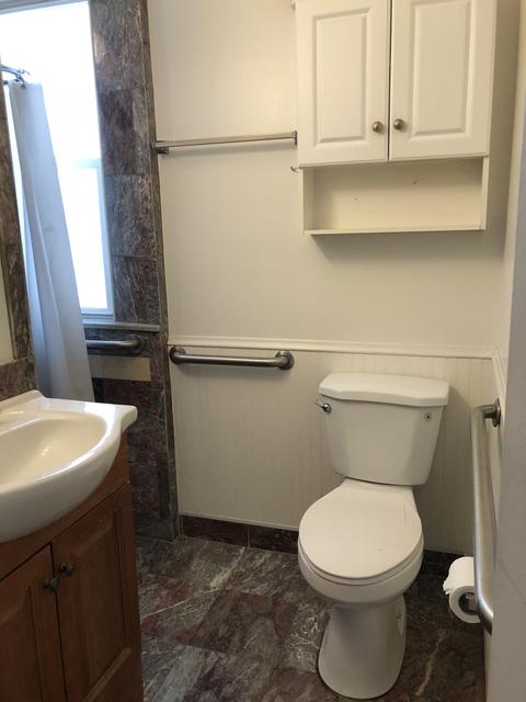 2435 W Berteau Ave, Chicago, IL 60618 photo 12