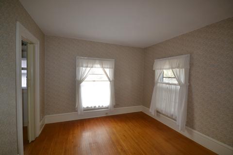 3 S Alfred Ave, Elgin, IL 60123 photo 14