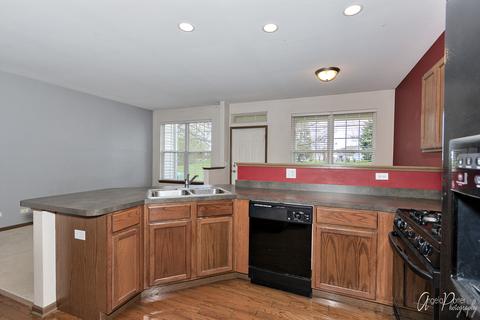 708 Morris Ct, Lakemoor, IL 60051 photo 5