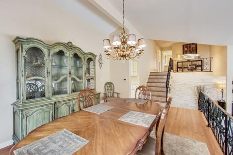 1771 W Byron Ave, Addison, IL 60101 photo 10