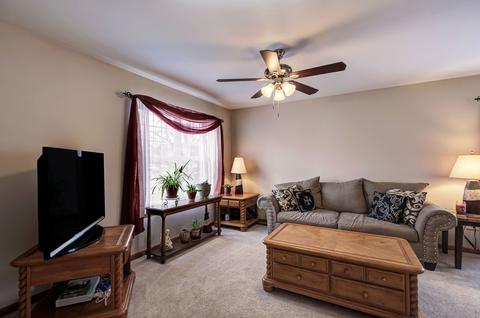 2214 Falcon Dr, Plainfield, IL 60586 photo 7