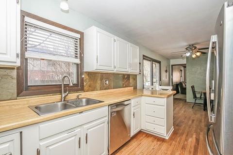 4311 Cermak Rd, Algonquin, IL 60102 photo 5