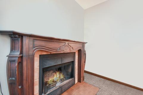 700 N Adelaide St #124, Normal, IL 61761 photo 3