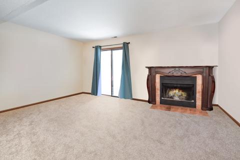 700 N Adelaide St #124, Normal, IL 61761 photo 2
