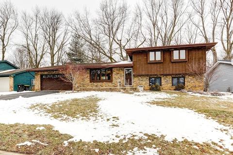 113 S Orr Dr, Normal, IL 61761 photo 1