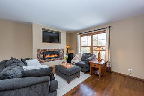 177 Willow Rd, Ingleside, IL 60041 photo 3