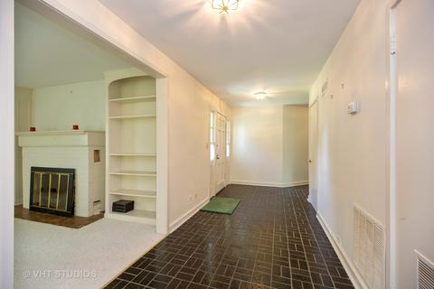 714 E North St, Itasca, IL 60143 photo 2