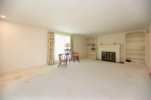 714 E North St, Itasca, IL 60143 photo 3