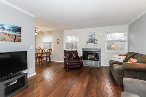 237 S Park Place Dr, Bartlett, IL 60103 photo 16