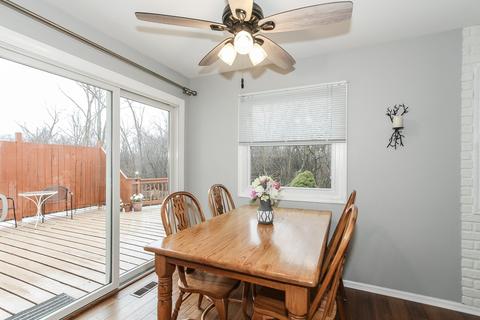 237 S Park Place Dr, Bartlett, IL 60103 photo 13