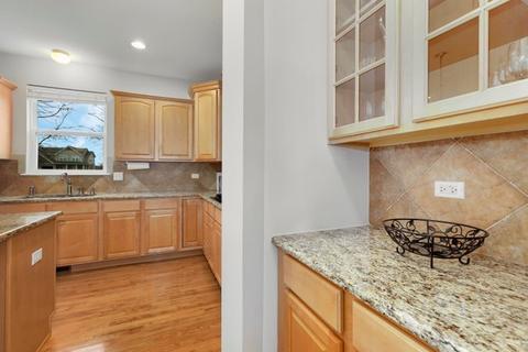 25800 Campbell Ln, Plainfield, IL 60585 photo 6