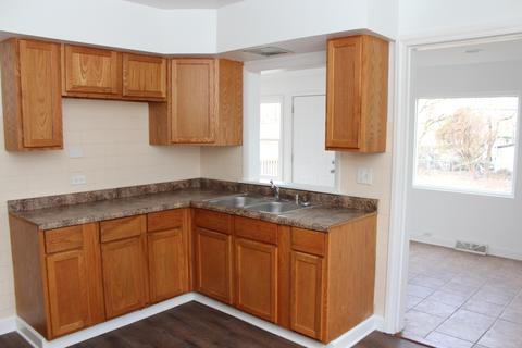 15036 Ridgeway Ave, Midlothian, IL 60445 photo 5