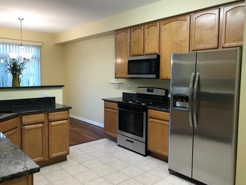 1325 Tamarack Dr, Bartlett, IL 60103 photo 6