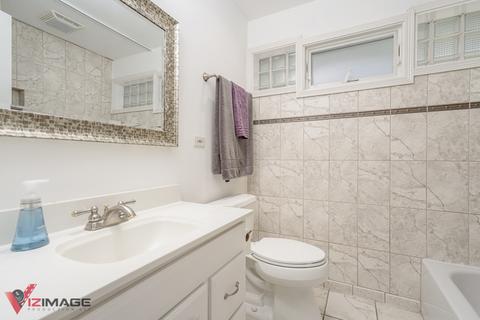 2035 Glencoe St, Wheaton, IL 60187 photo 10