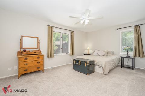 2035 Glencoe St, Wheaton, IL 60187 photo 12