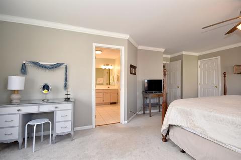 1465 Falcon Ln, Hoffman Estates, IL 60192 photo 21