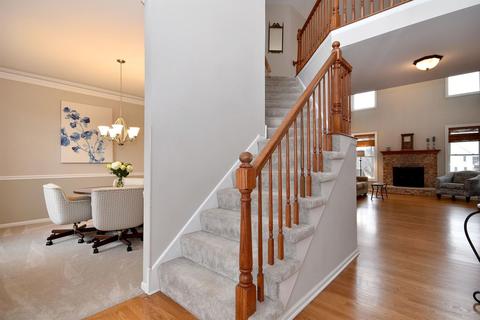 1465 Falcon Ln, Hoffman Estates, IL 60192 photo 17