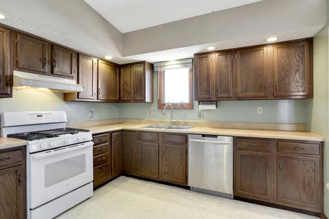 323 S Bone Dr, Normal, IL 61761 photo 10
