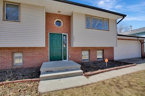 323 S Bone Dr, Normal, IL 61761 photo 3
