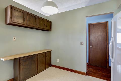 323 S Bone Dr, Normal, IL 61761 photo 11
