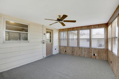 300 Warren Ave, Normal, IL 61761 photo 22