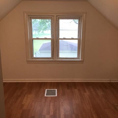 2521 E 93rd St, Chicago, IL 60617 photo 9