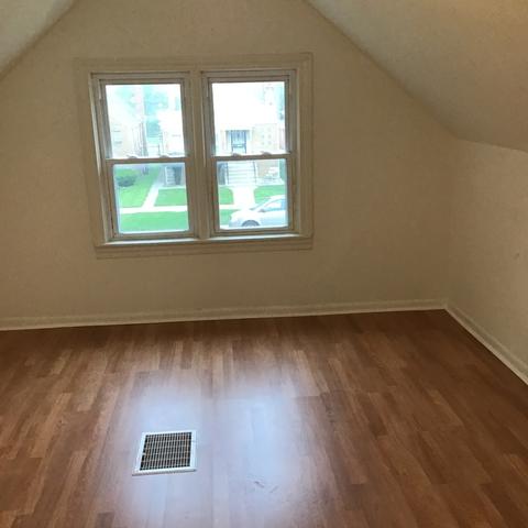 2521 E 93rd St, Chicago, IL 60617 photo 8