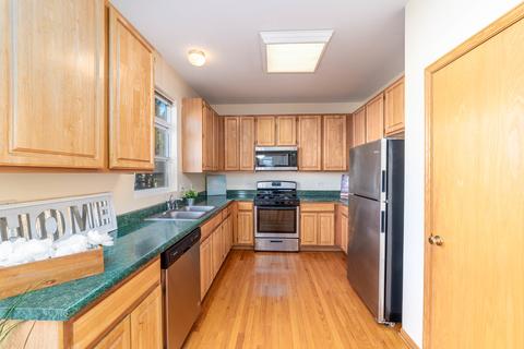 1910 Westridge Blvd, Bartlett, IL 60103 photo 8