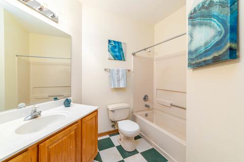 1910 Westridge Blvd, Bartlett, IL 60103 photo 23