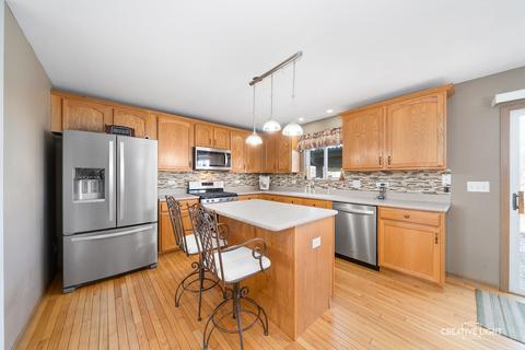 1090 Griffith Ave, Elburn, IL 60119 photo 8