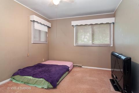 18 J St, Plano, IL 60545 photo 8