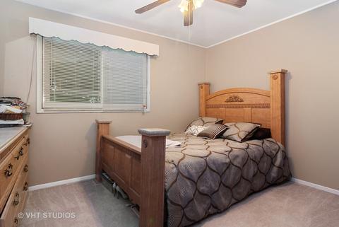18 J St, Plano, IL 60545 photo 7
