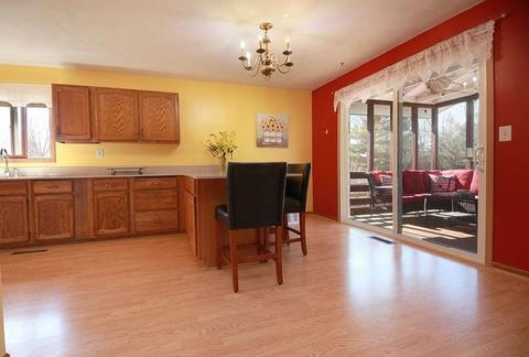 132 Deerpath Dr, Morris, IL 60450 photo 4