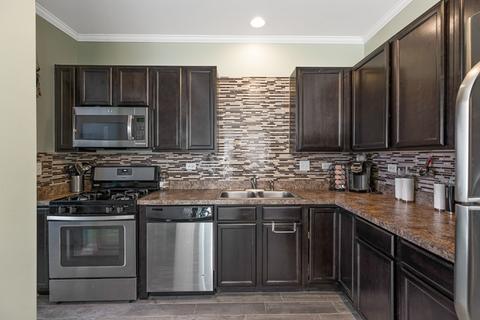 3616 Daisy Ln, Elgin, IL 60124 photo 7