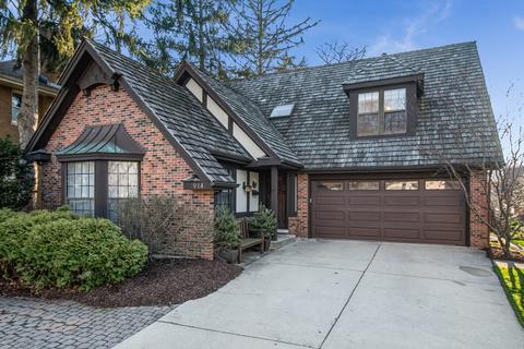 914 N Main St, Wheaton, IL 60187 photo 1