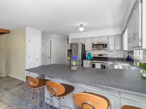 914 N Main St, Wheaton, IL 60187 photo 10