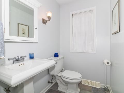 914 N Main St, Wheaton, IL 60187 photo 19