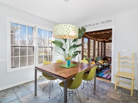 914 N Main St, Wheaton, IL 60187 photo 12