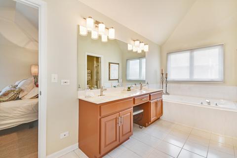 314 Aspen Ln, Aurora, IL 60504 photo 21