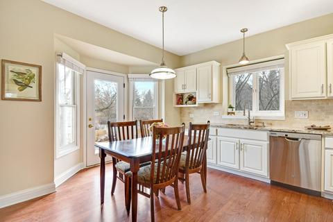 314 Aspen Ln, Aurora, IL 60504 photo 5