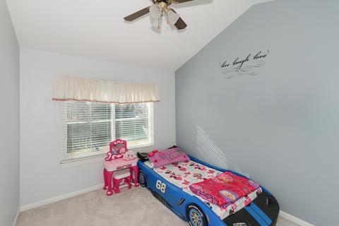 835 Violet Cir, Naperville, IL 60540 photo 17