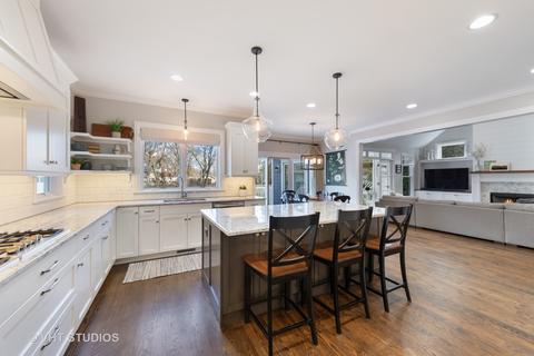 1303 E Harrison Ave, Wheaton, IL 60187 photo 7