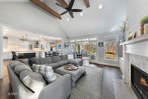 1303 E Harrison Ave, Wheaton, IL 60187 photo 12