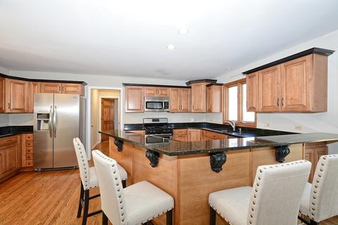 1707 Ada Ct, Naperville, IL 60540 photo 9